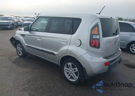 2010 Kia Soul + z USA, uszkodzony, nr VIN KNDJT2A22A7176757